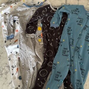 Gerber Kids One Pieces Footies - Blue, Gray, Black
